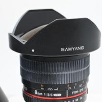 Samyang 8mm f/3.5 UMC Fish-eye CS II x Nikon