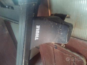 Barre portatutto regolabili per auto