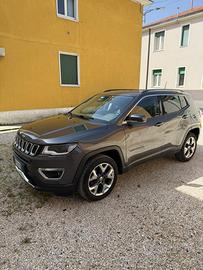 Jeep compass limited 4x4 cambio automatico .2019