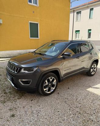 Jeep compass limited 4x4 cambio automatico .2019
