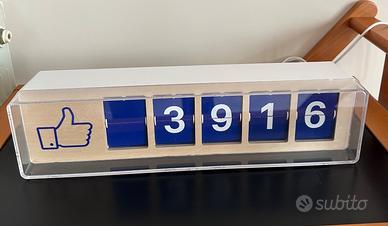 Contatore connesso di like Facebook Smiirl