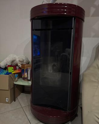 Stufa a pellet bordeaux – elegante e d’arredo