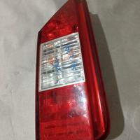 fanale posteriore destro fiat idea 