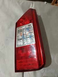 fanale posteriore destro fiat idea 