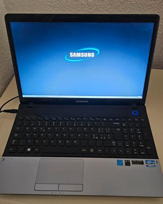 computer Samsung  HP  E ACER  3 PC