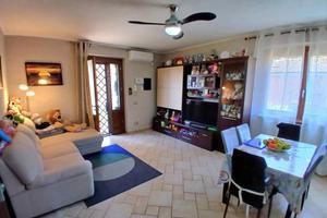 Villa di 70 m² con 3 locali e box auto a Sinalunga