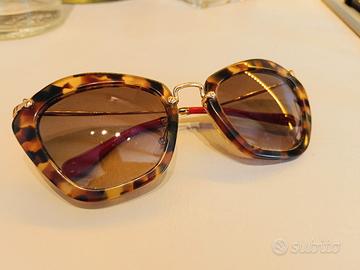 Occhiali da sole MiuMiu