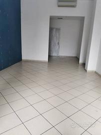 Immobile di 40 m² con 2 locali a Asti