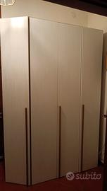 Armadio con modulo a smusso
