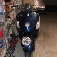 Vespa GTV 250 incidentata