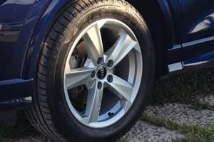 Cerchi in lega Audi Q2