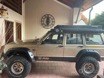 Jeep Cherokee XJ 4.0 gpl 1988 Overland