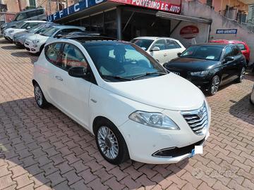 Lancia Ypsilon 1.2 BENZINA Platinum TETTO APRIBILE