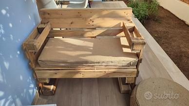 Divanetto legno da esterno