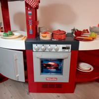 Cucina giocattolo per bambini