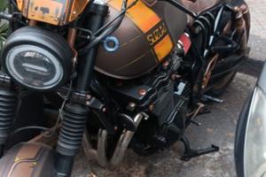 Suzuki GSX S 750