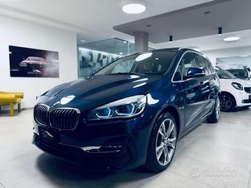 BMW 218 d Gran Tourer Luxury auto 7 posti tetto/