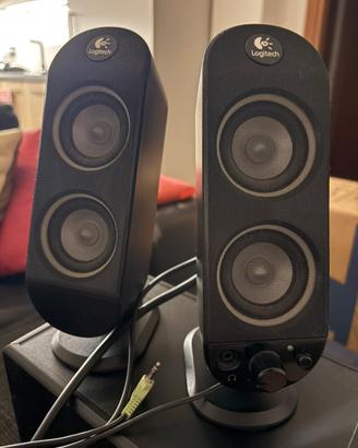 Casse Logitech x-230 2.1