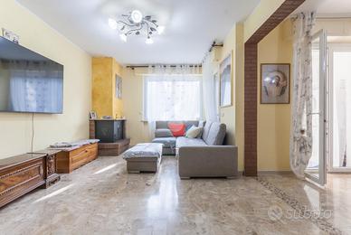 4 LOCALI A ROSETO DEGLI ABRUZZI