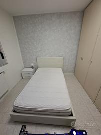 Bella Camera singola per RAGAZZA