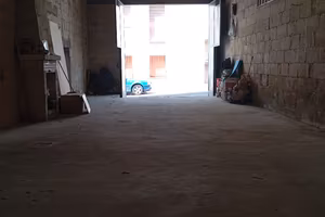 garage 100 mq