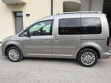 VOLKSWAGEN Caddy 2.0 TDI 102 CV DSG Highline - N1