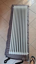 Calorifero irsap tesi 3. 150x50x14.5. Nuovo