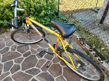 n.2 mountain bikes