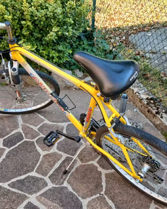 n.2 mountain bikes