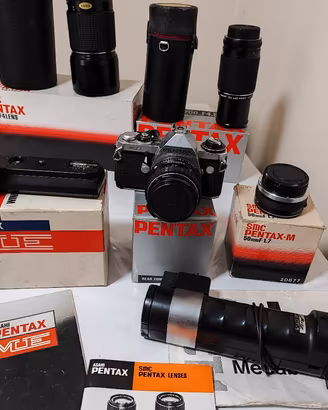 Pentax ME con obiettivi+accessori 