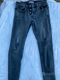 Jeans ZARA Neri/Grigi EUR 44 - buono Stato!