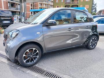 Smart forfour 1.0 Fidaty 71 cv *NEOPATENTATI*
