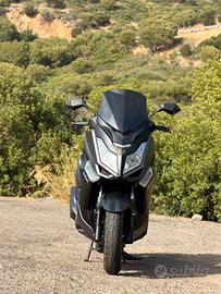 Scooter 125 2500km  scambioo con moto/scooter