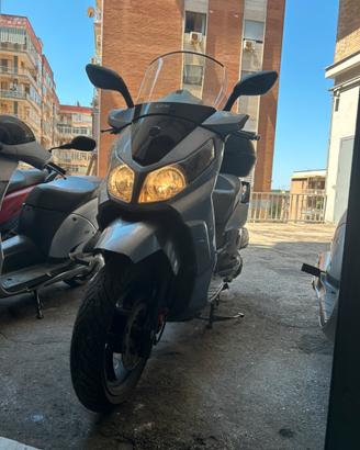 Citycom 300i