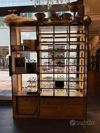 Mobile antico ristrotturato