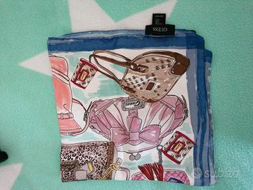 foulard Guess 