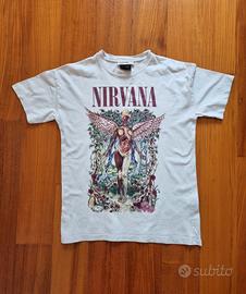 T-shirt Nirvana Pull&Bear