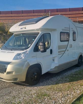 CARAVAN INTERNATIONAL X-TIL GARAGE M SEMINTEGRALE