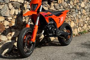 Ktm sx 125 2025 targato motard