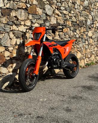 Ktm sx 125 2025 targato motard