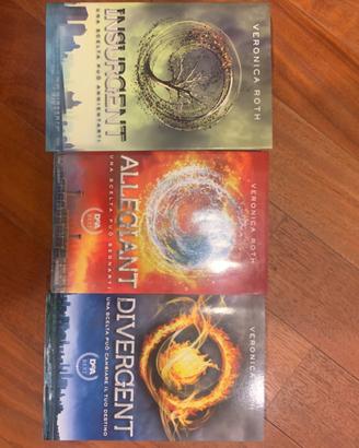 Trilogia Divergent Insurgent Allegiant 15 euro
