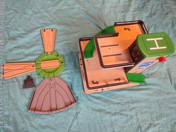 trenino con locomotiva elettrica