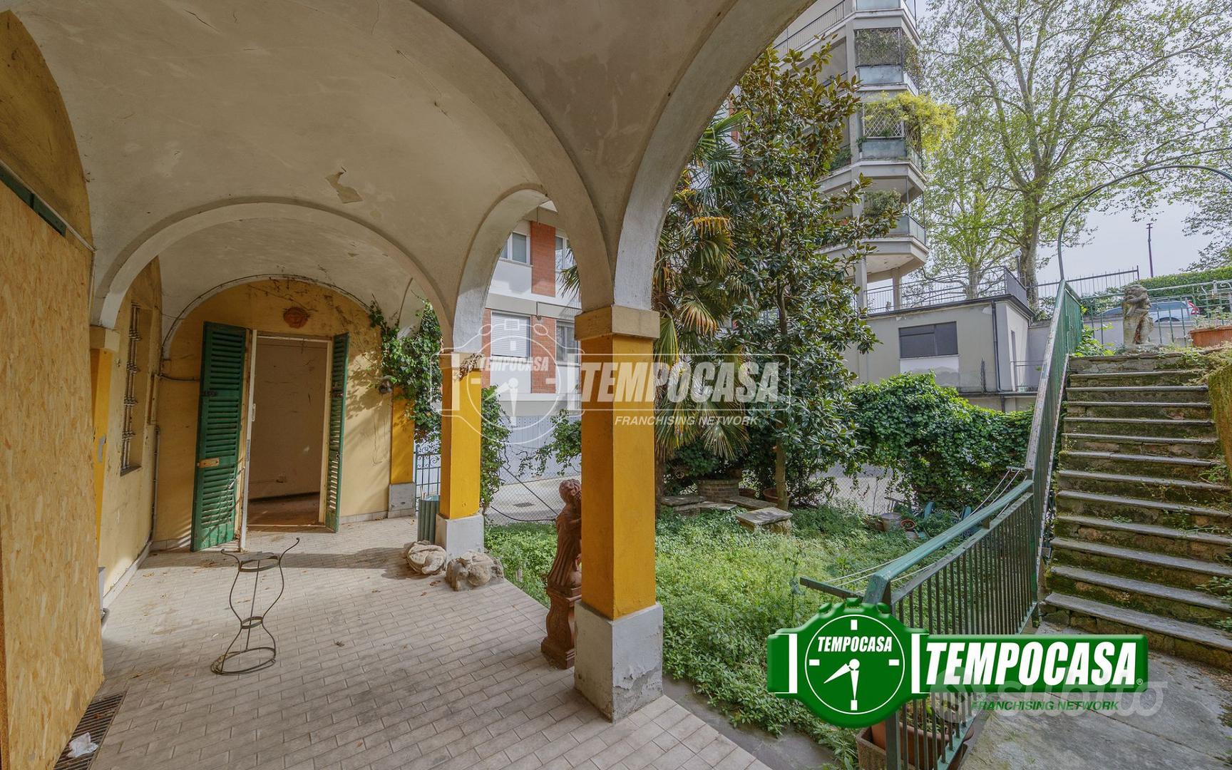 Villa in centro storico a Piacenza - Vista 3