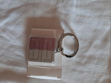 portachiavi metallo Givency