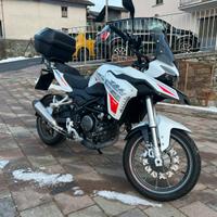 Benelli TRK 251 - 2024