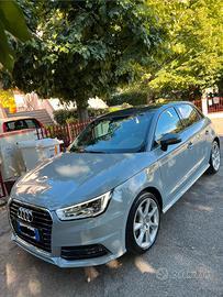 Audi A1 Sportback S-Line 1.6 TDI 116 CV