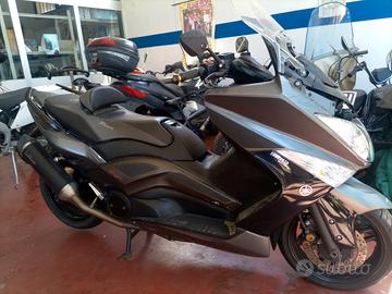 Yamaha T Max - 2008