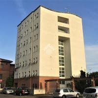 MONOLOCALE A PARMA