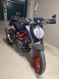 KTM 390 Duke 2022