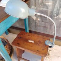 antica lampada vintage in ferro direzionabile 